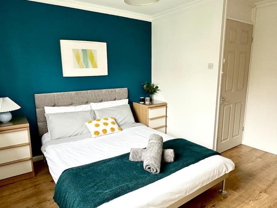 6 Guests House Old Trafford,Media City,City Centre, Free Parking Manchester Zewnętrze zdjęcie